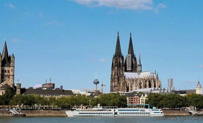 Elite An Der Universitaet Pensionat