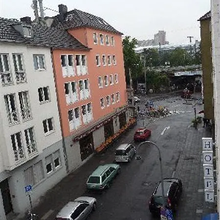 Elite An Der Universitaet Pensionat Köln