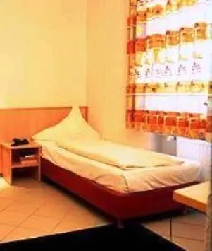 Elite An Der Universitaet Maison d'hôtes Cologne