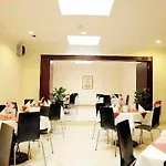 Elite An Der Universitaet Guest house 2*