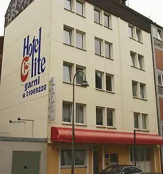 Elite An Der Universitaet Гостевой дом Кёльн