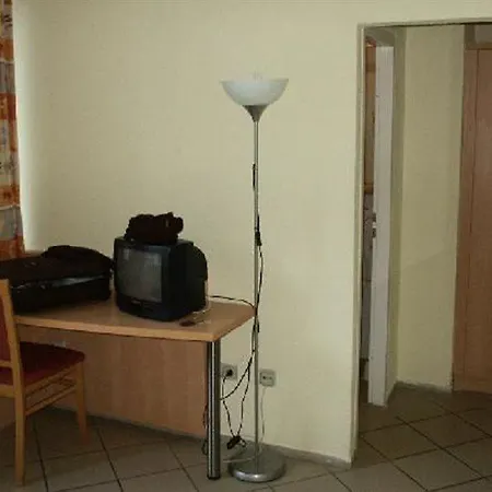 Elite An Der Universitaet Gasthof Köln